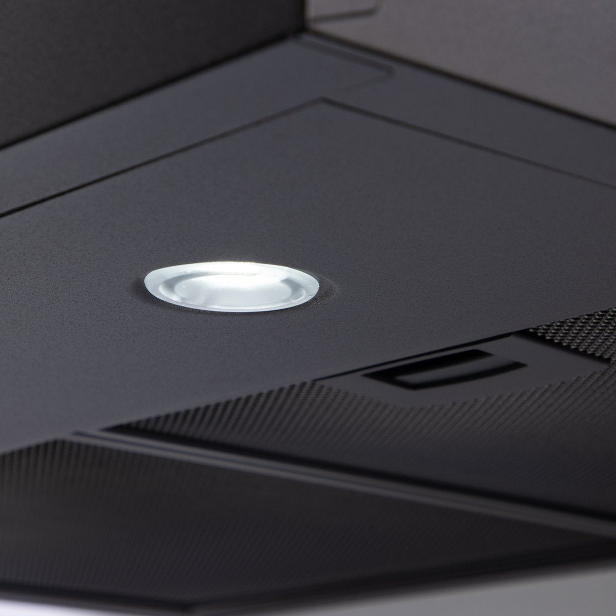 Wiggo WE‑C930P(B) – Wandschouw Afzuigkap 90 cm – Zwart – 600 m³/h – KNeeppenbediening – LED Verlichting – 5 jaar garantie